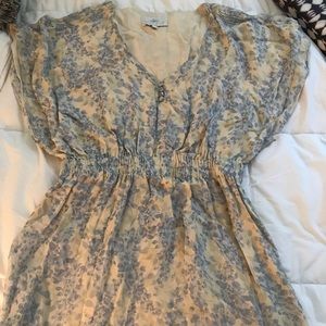 Madison Marcus 100% Silk floral patterned dress!